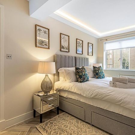 Luxury Living In Knightsbridge Private Balcony View Of Harrods, 2Br2Ba With Ac London Exterior foto